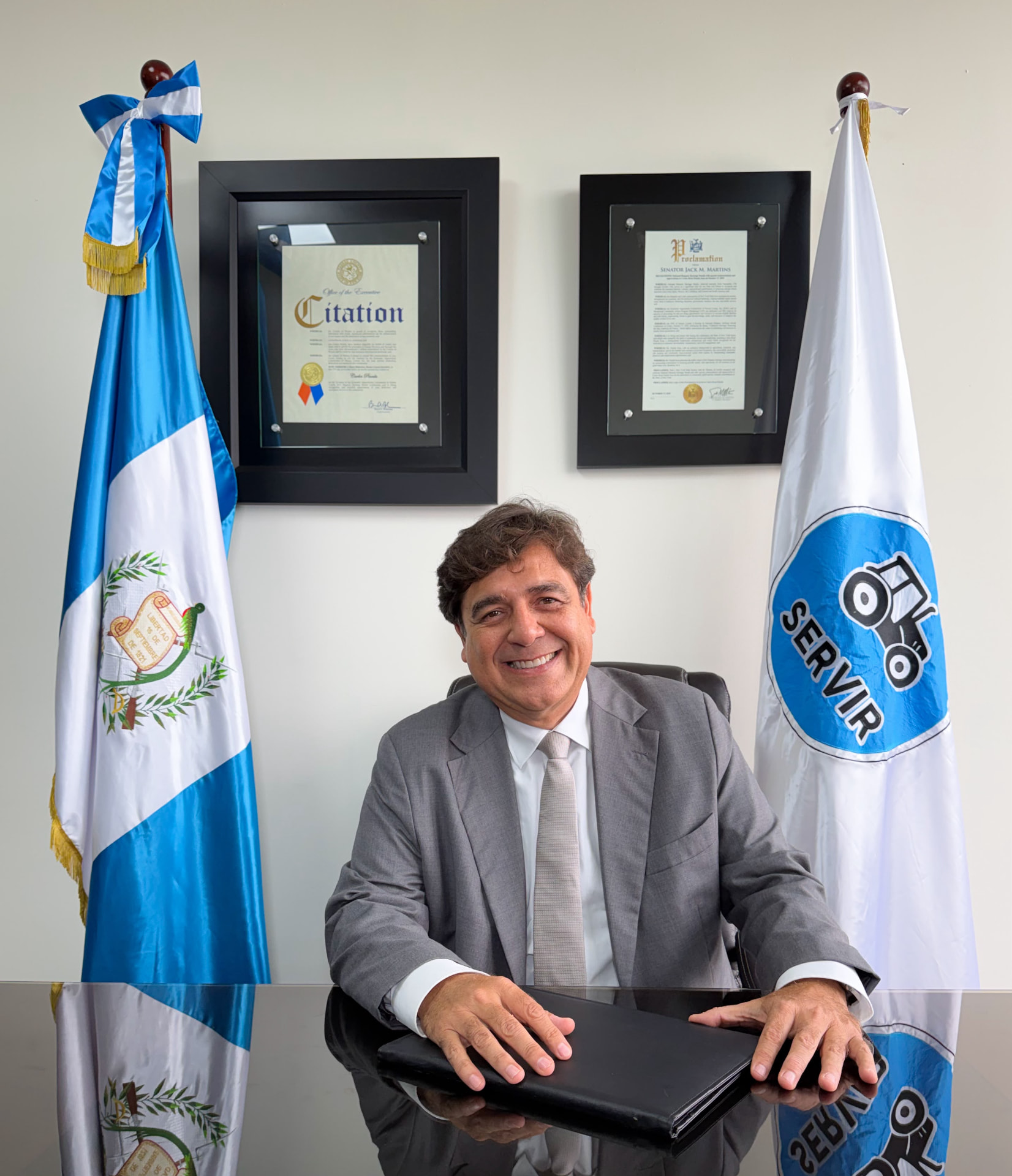 Carlos Pineda, Secretario General del Partido SERVIR